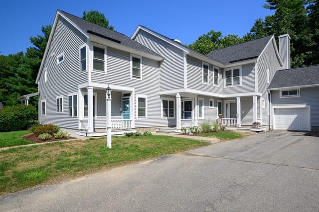 2-bed Condo at 17 Walnut Court # 17, Rockland