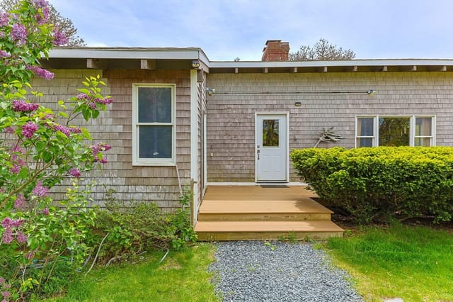 3-bed Single Family at 25 Noons Drive, Truro
