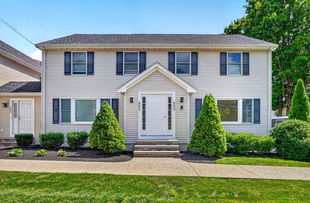 Condominio de 3 habitaciones en 853 Washington Street # 6, Canton