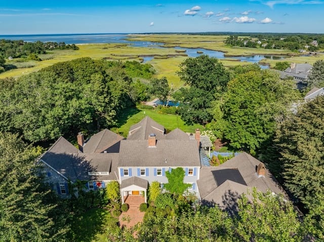 Casa Unifamiliar de 6 habitaciones en 186 Stoney Cove Lane, Barnstable