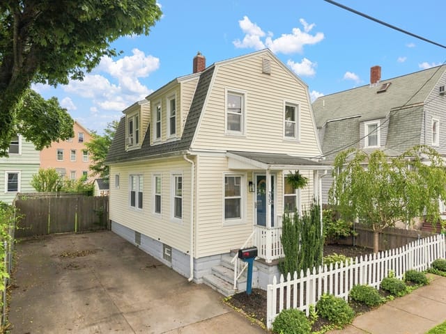 2-bed Single Family at 235 Tremont St, New Bedford