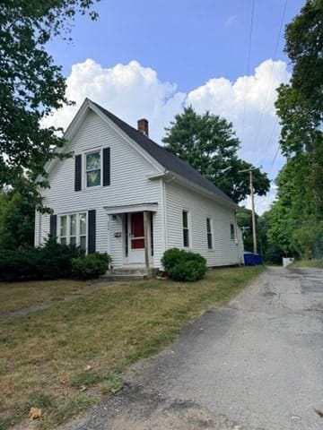 4-bed Multi-Family at 600 Market St, Rockland