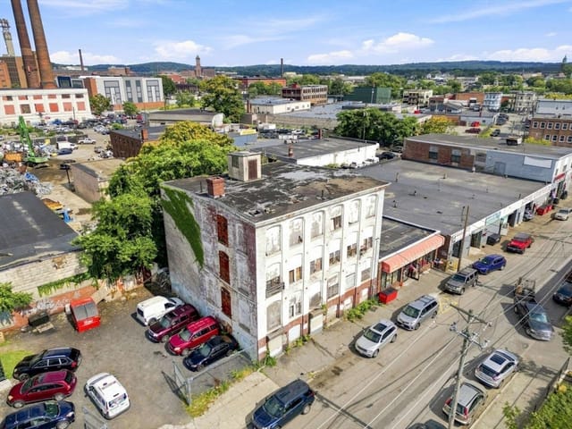 0-bed Commercial at 21 Oxford St, Lawrence