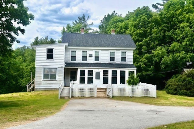Casa Unifamiliar de 4 quartos em 118 Adams, East Brookfield