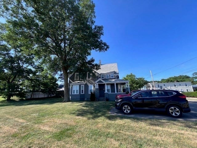 4-bed Multi-Family at 303 Beach, Quincy