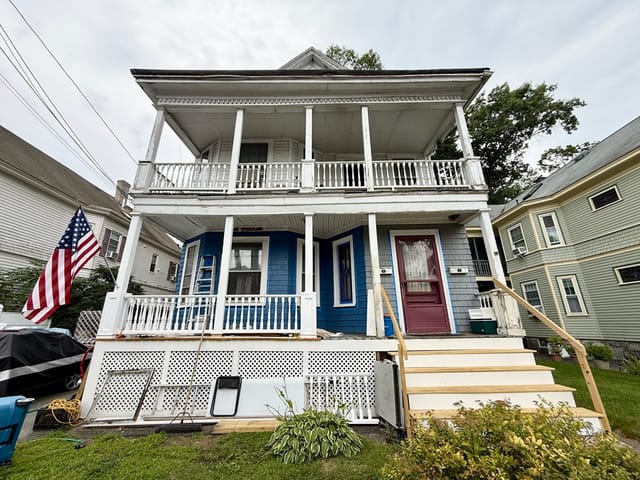 6-bed Multi-Family at 47 Florence Ave, Lowell