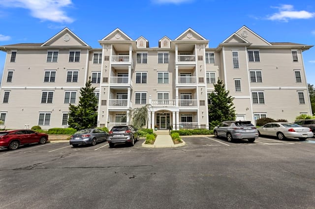 2-bed Condo at 1481 Phillips Rd # 1103, New Bedford