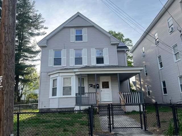 9-bed Multi-Family at 35 Third, Leominster