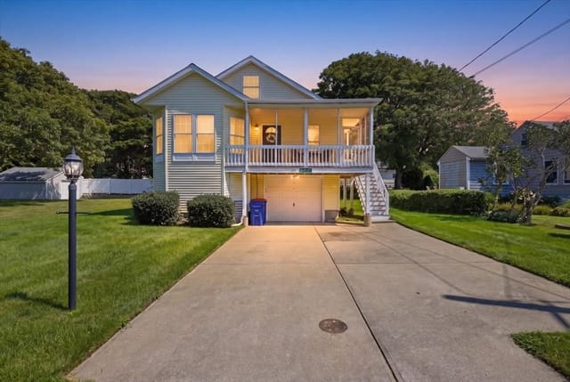 2-bed Single Family at 129 Balsam St, Fairhaven