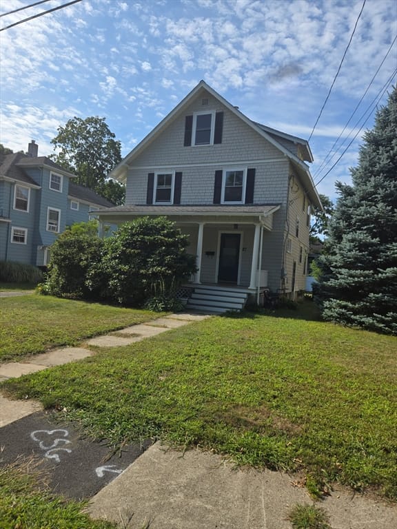 5-bed Single Family at 27 Mansfield  St, Framingham