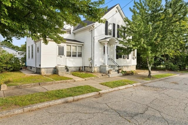 Casa Unifamiliar de 3 habitaciones en 94 Stamford Ave, Providence