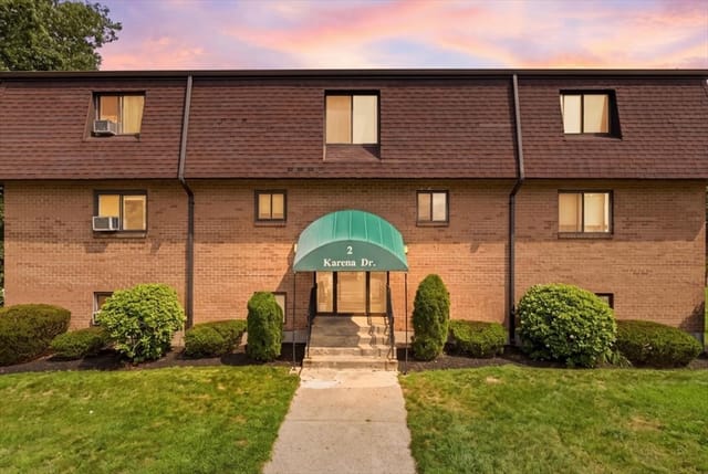 2-bed Condo at 2 Karena Drive # 12, Taunton