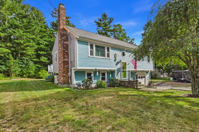 3-bed Single Family at 7 Marks Cove Rd, Wareham