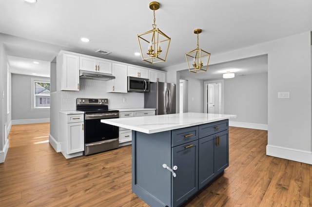 2-bed Condo at 42 School St # 2, Salem