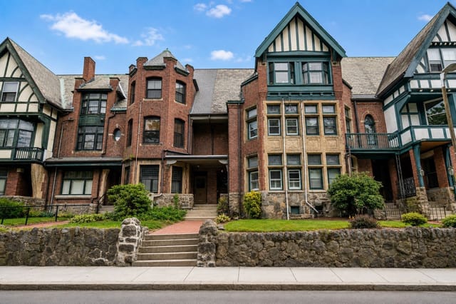 4-bed Single Family at 80 Harold Street, Boston