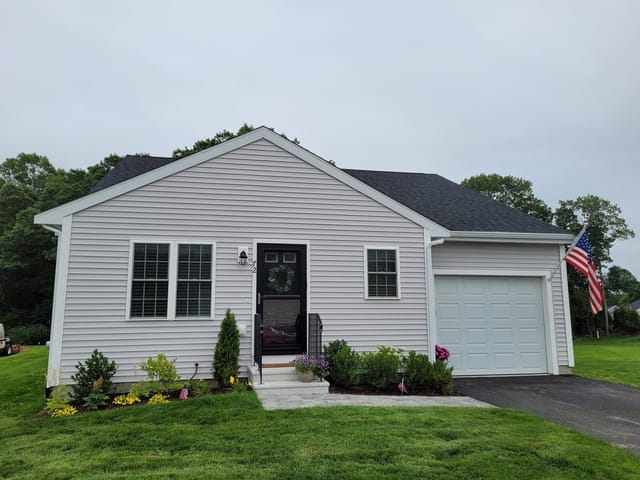 2-bed Single Family at 23 Bumblebee Dr., Plymouth