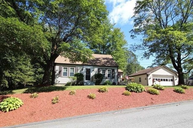 3-bed Single Family at 81 Winchester St, Templeton