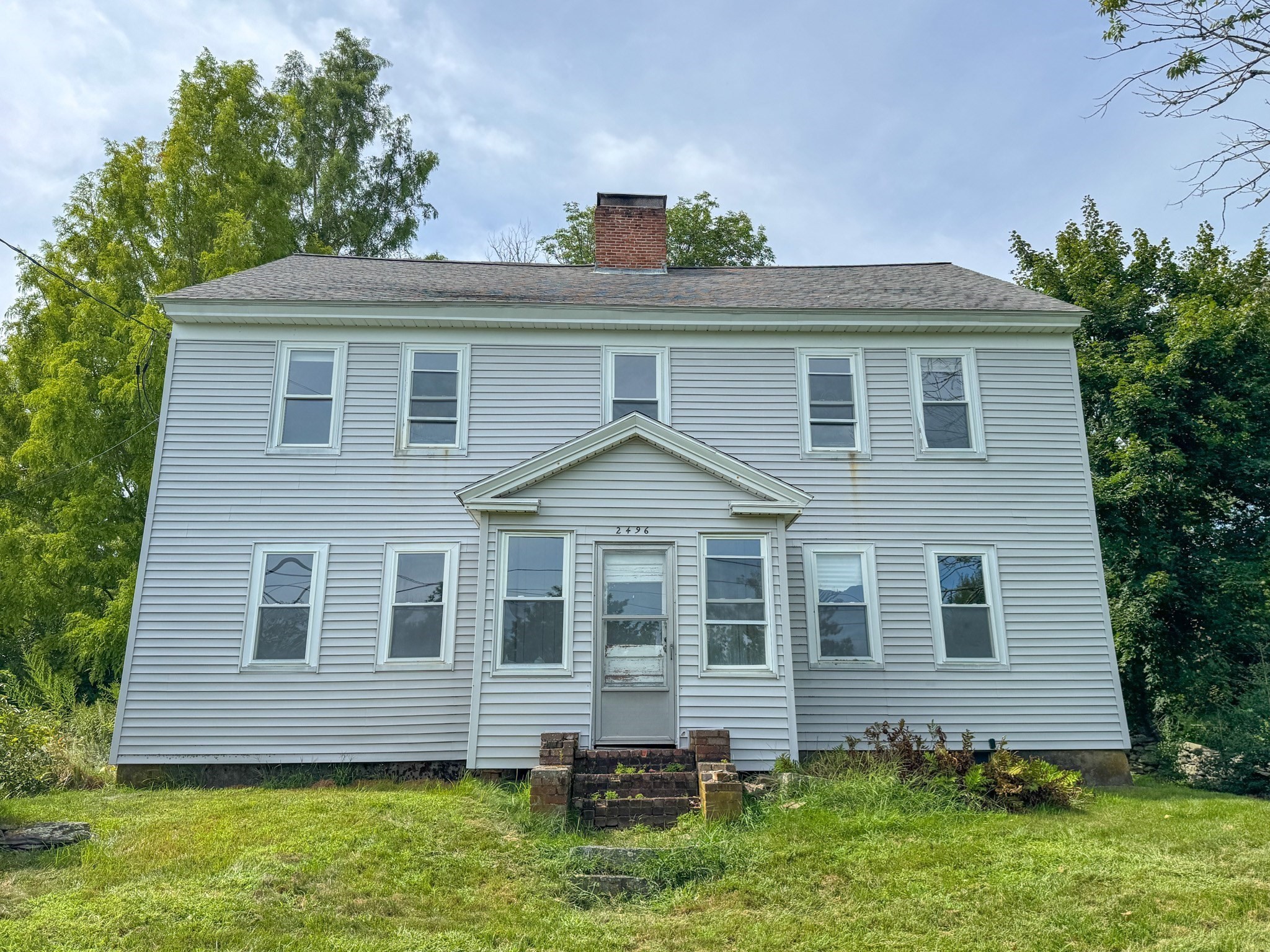 Casa Unifamiliar de 4 quartos em 2496 Pleasant St, Dighton