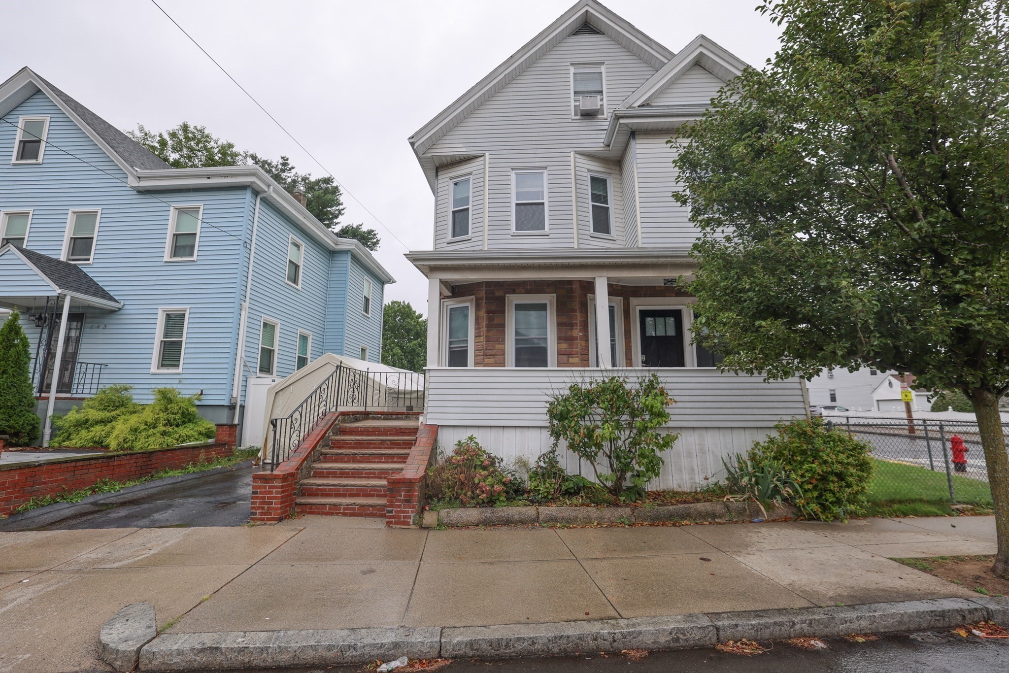 7-bed Multi-Family at 137-139 West St, Malden