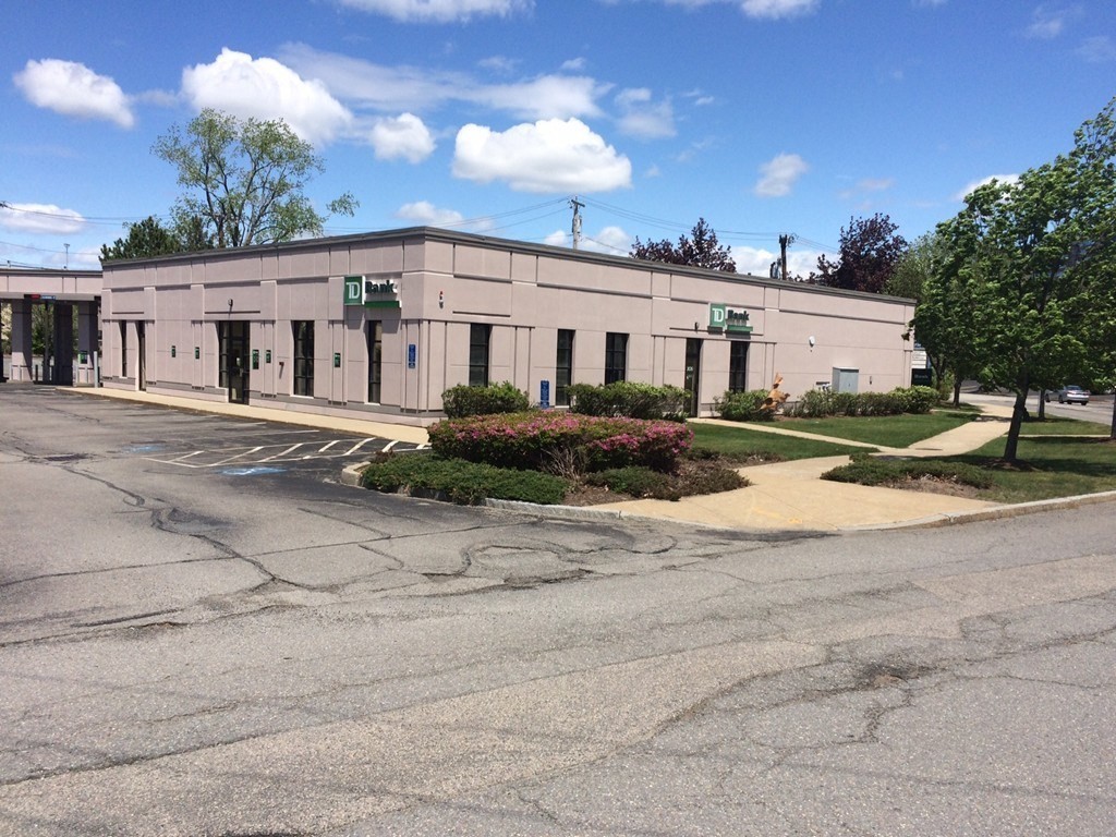 0-bed Commercial at 305 2nd Avenue, Waltham