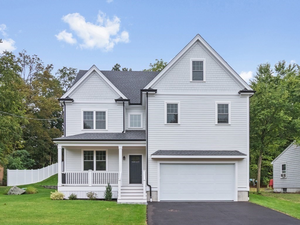 4-bed Single Family at 113 Warwick Avenue, Waltham