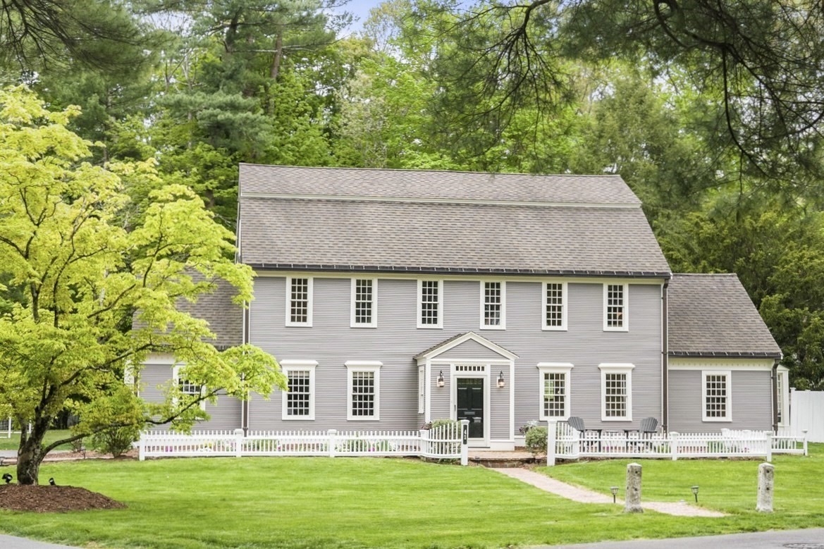Casa Unifamiliar de 5 habitaciones en 41 Longmeadow Road, Wellesley