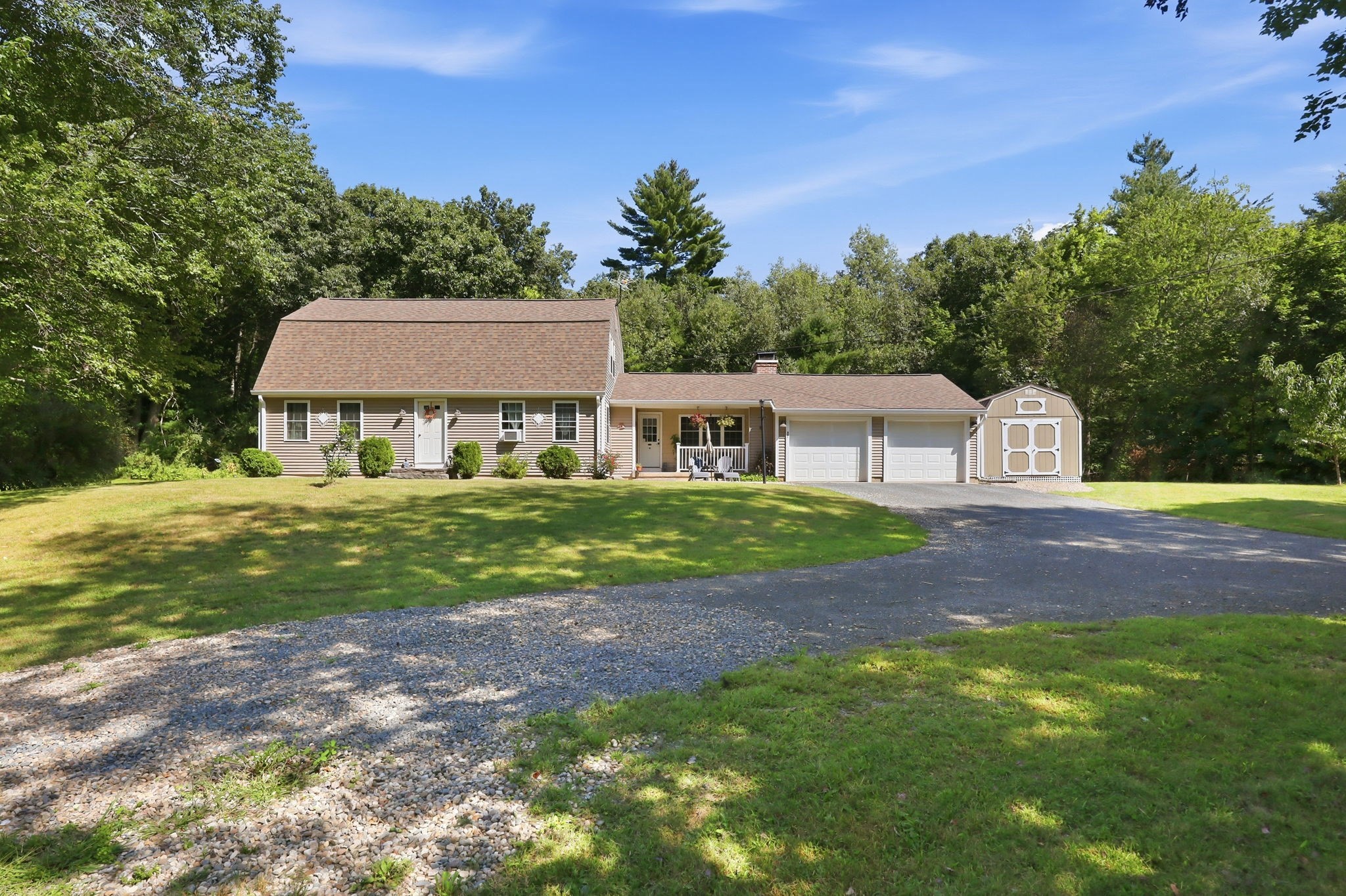 4-bed Single Family at 291 Franklin St, Belchertown