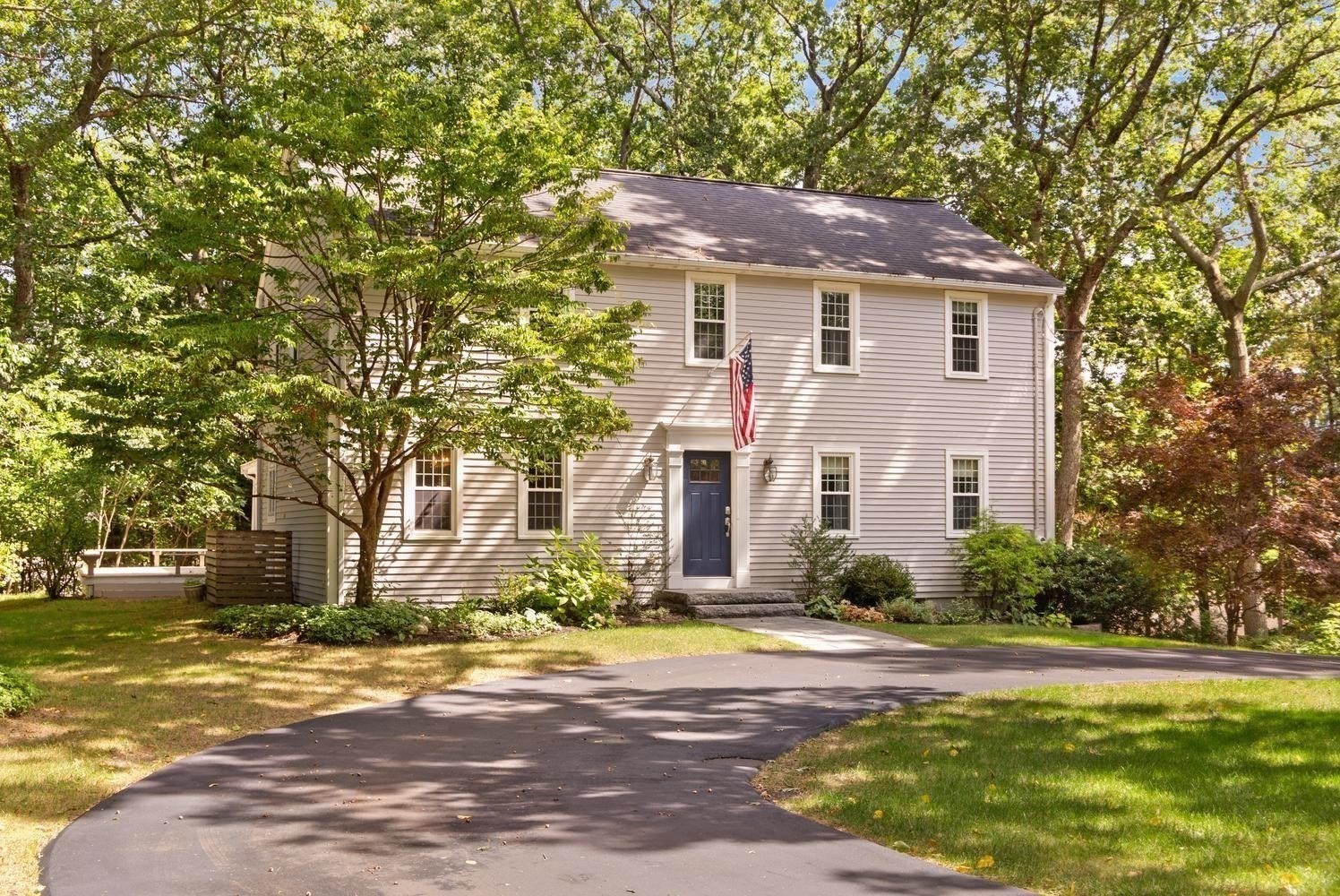 Casa Unifamiliar de 4 quartos em 28 Sylvan Way, Sudbury