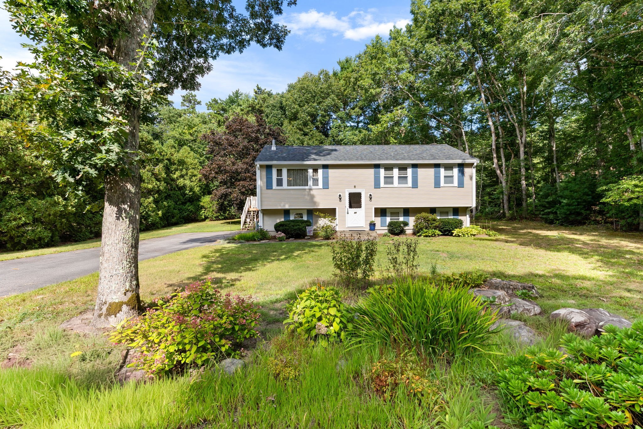 3-bed Single Family at 68 S Meadow Road, Carver