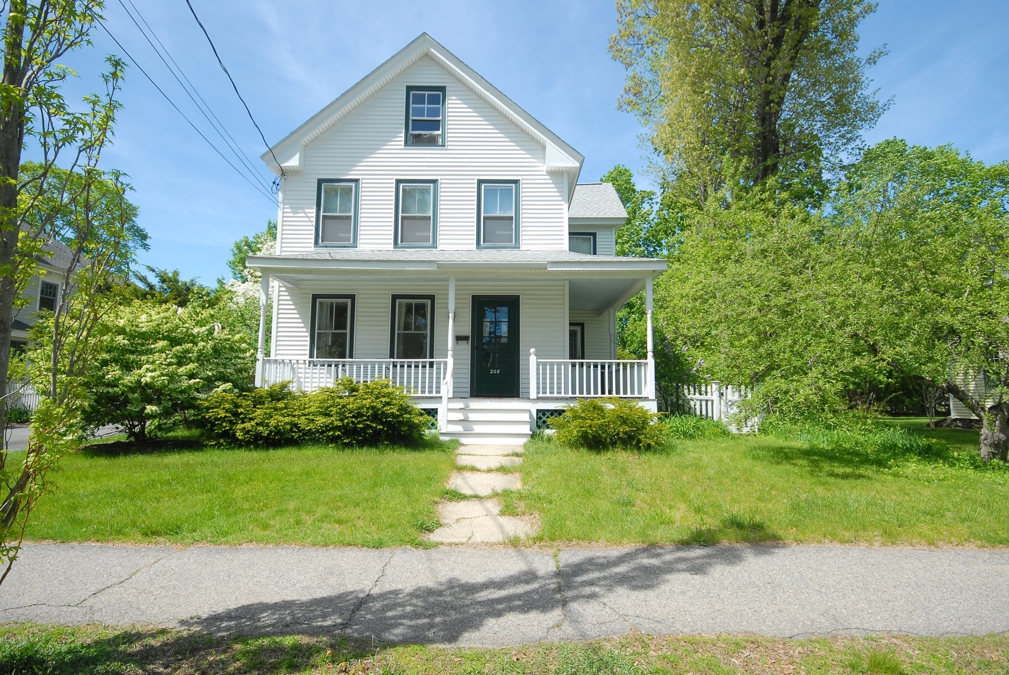 3-bed Single Family at 208 Central St., Concord