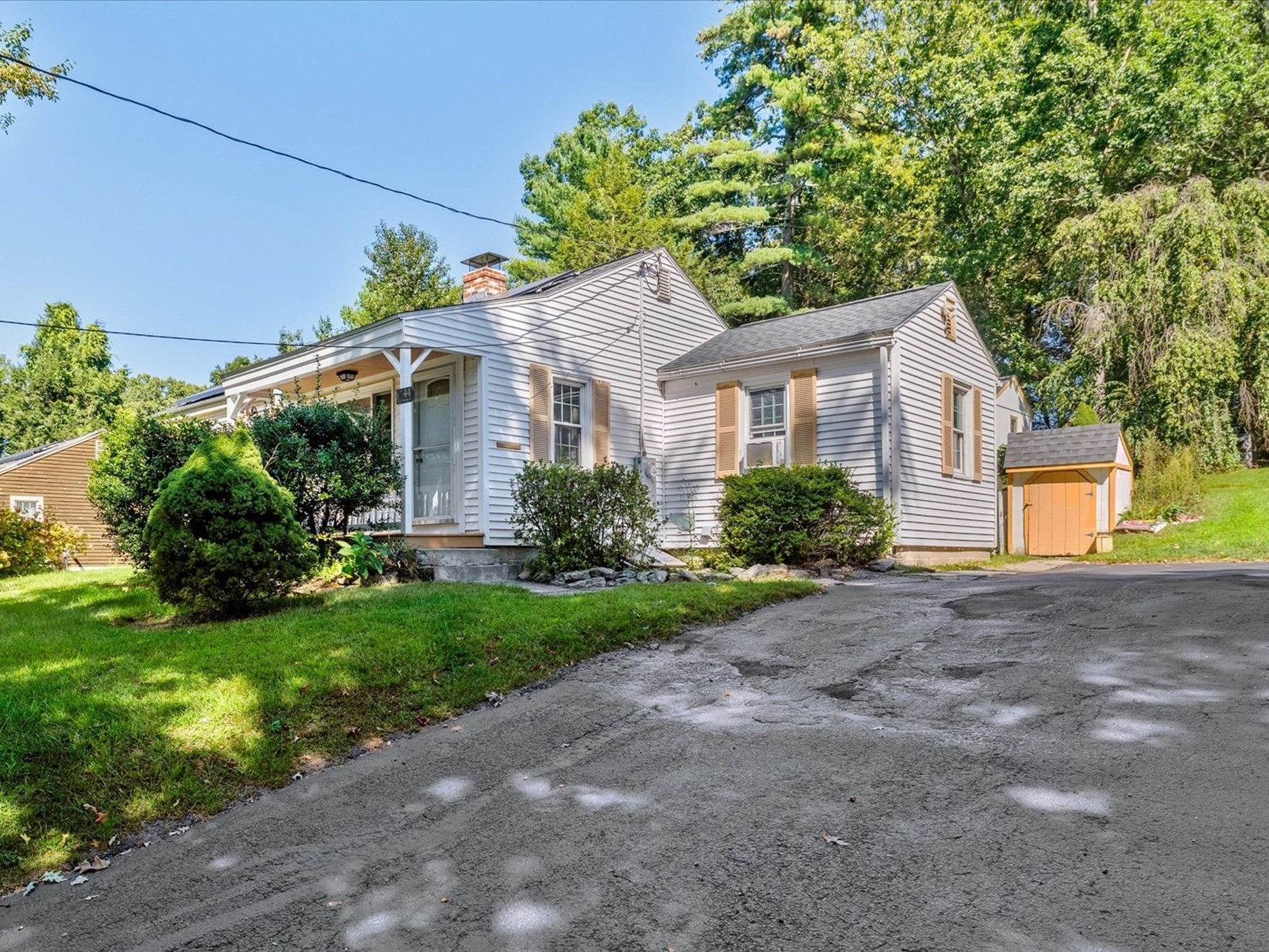 3-bed Single Family at 44 New Boston Road, Sturbridge