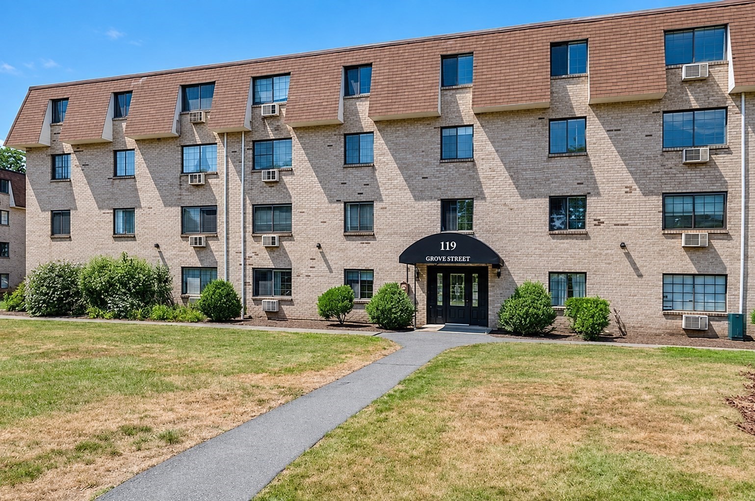 2-bed Condo at 119 Grove Street # 245, Rockland