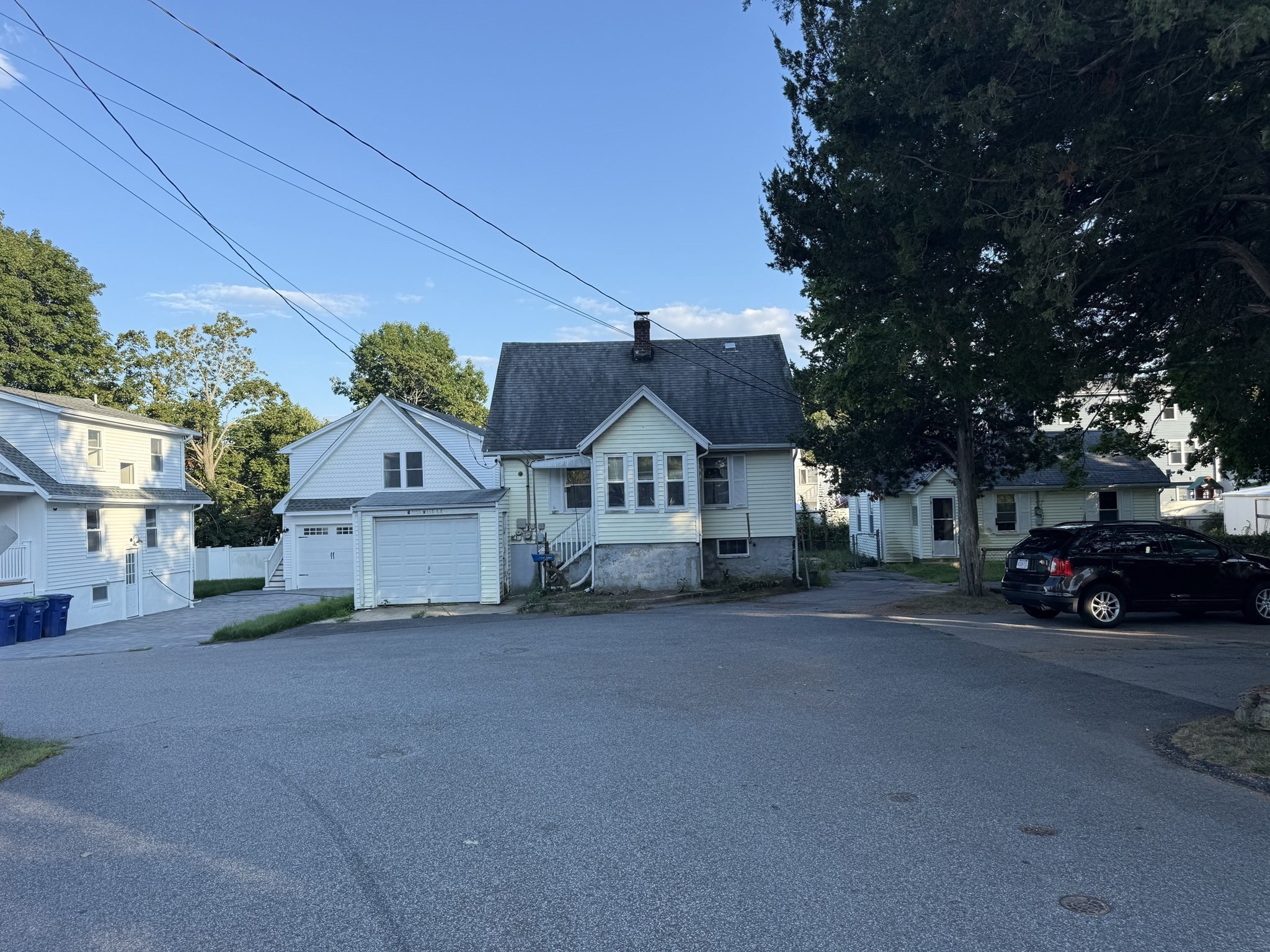 4-bed Multi-Family at 3 Somerville Ave, Braintree