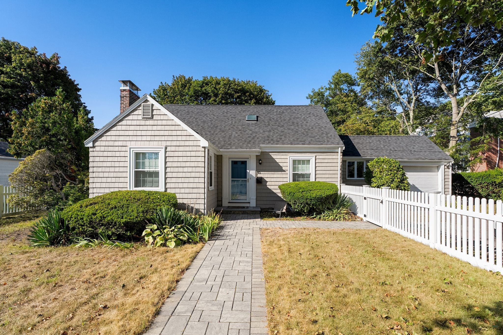 3-bed Single Family at 45 Lafayette St, Marblehead