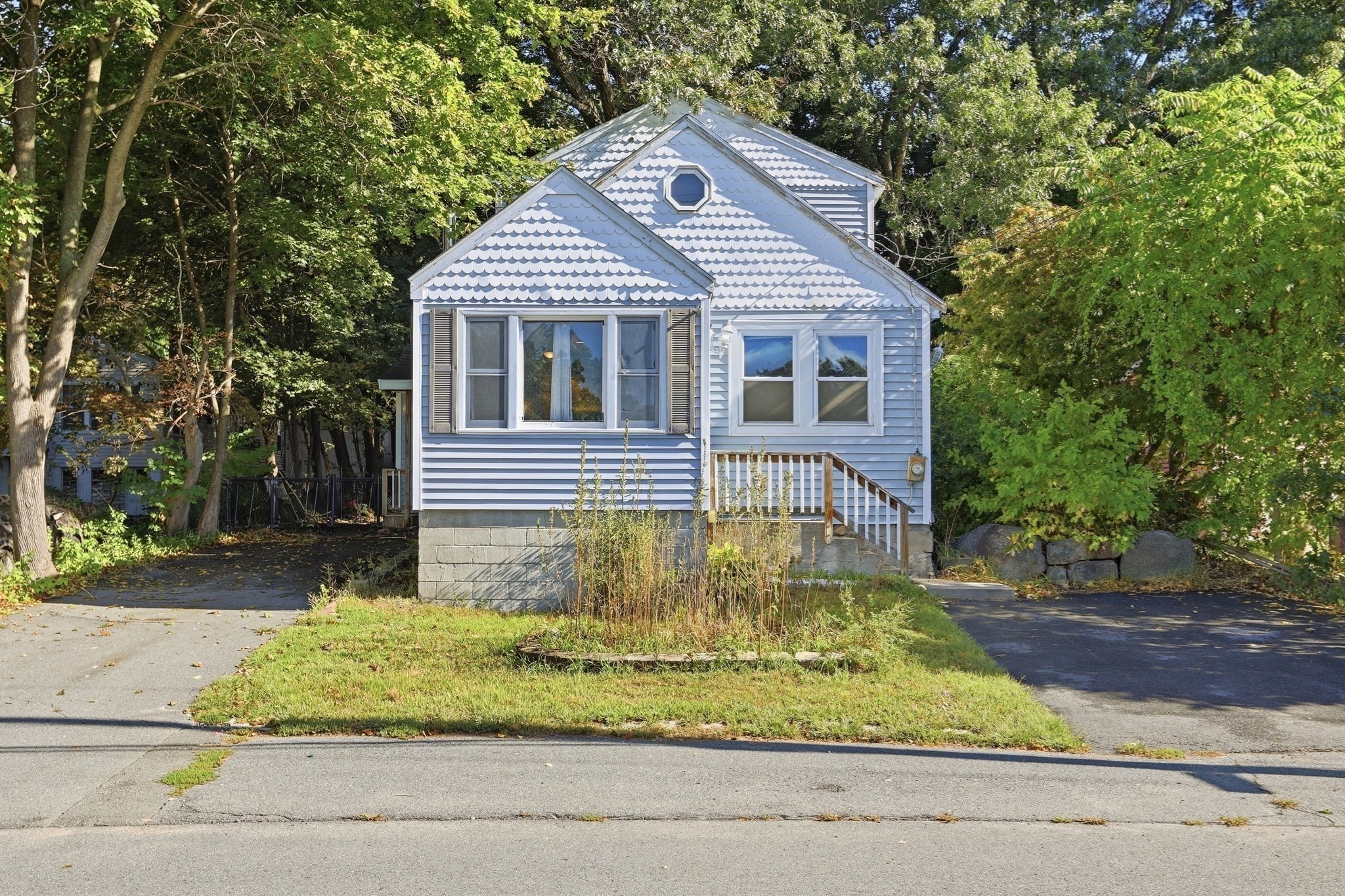 2-bed Single Family at 141 Long Pond Dr, Dracut