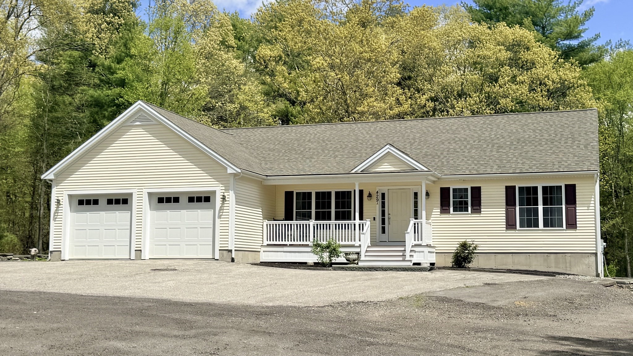 3-bed Single Family at 429/A Winthrop, Taunton