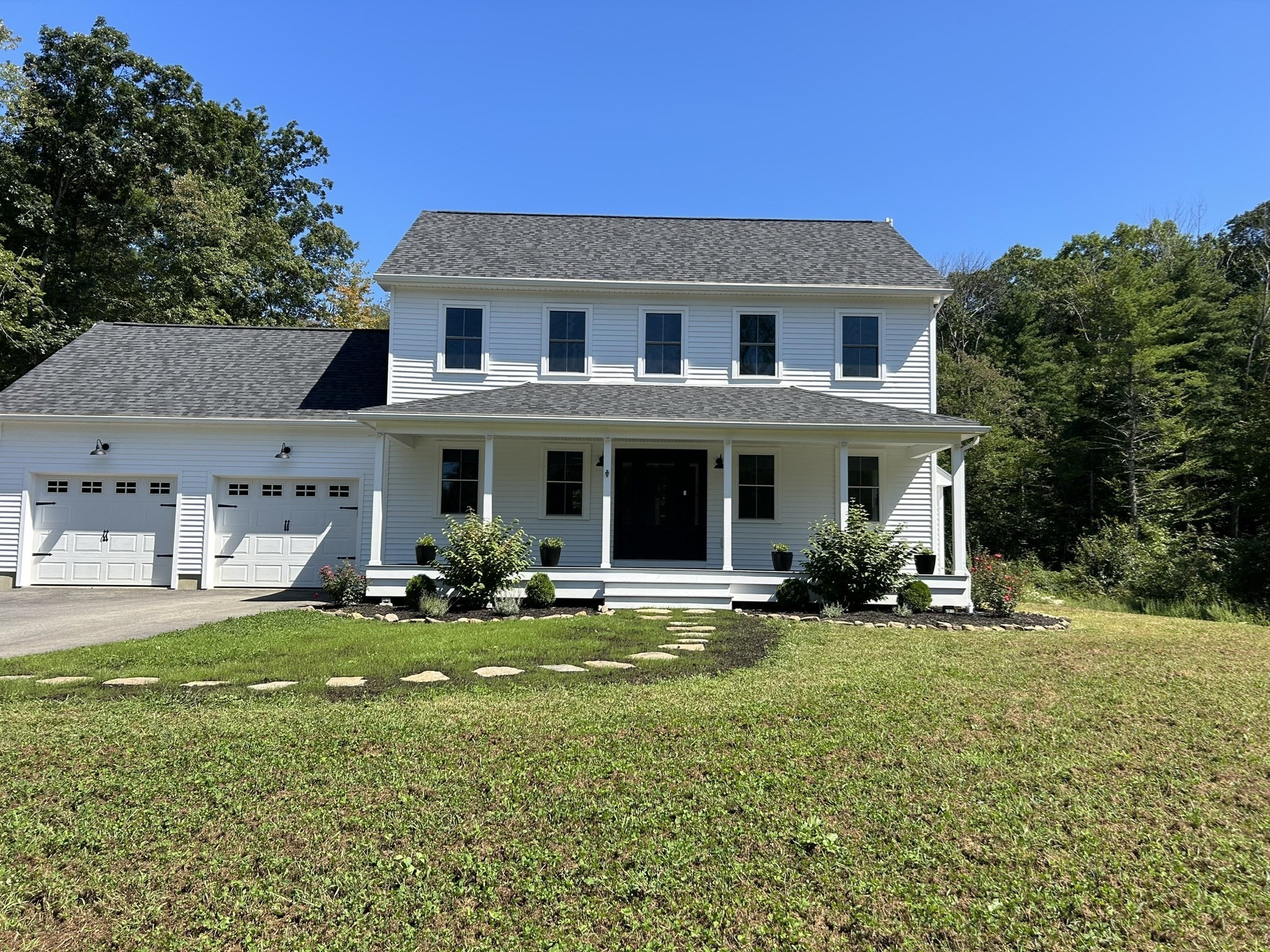 3-bed Single Family at 519 Old County Rd, Holland