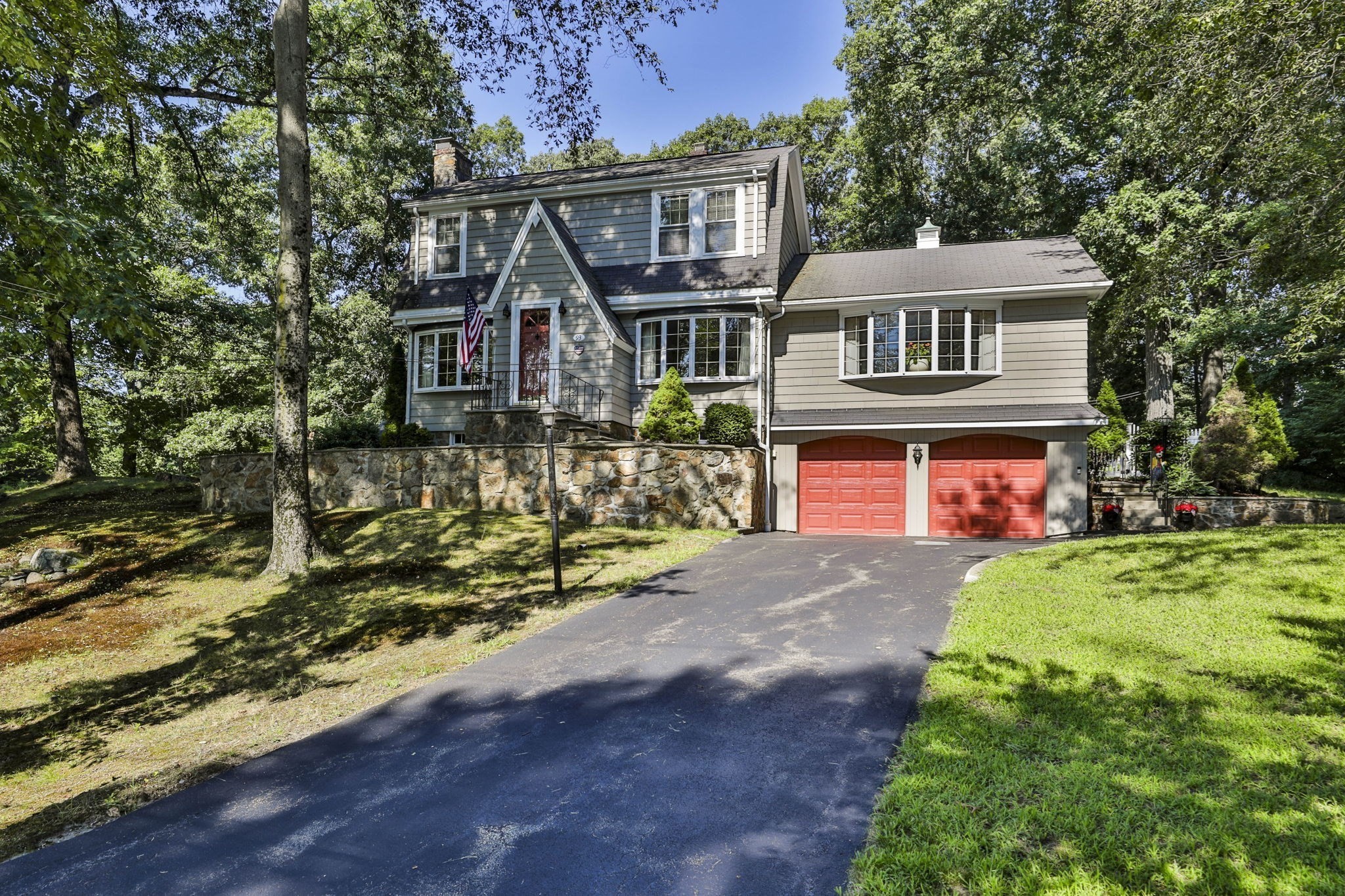 Casa Unifamiliar de 3 habitaciones en 93 Butler Ave, Wakefield