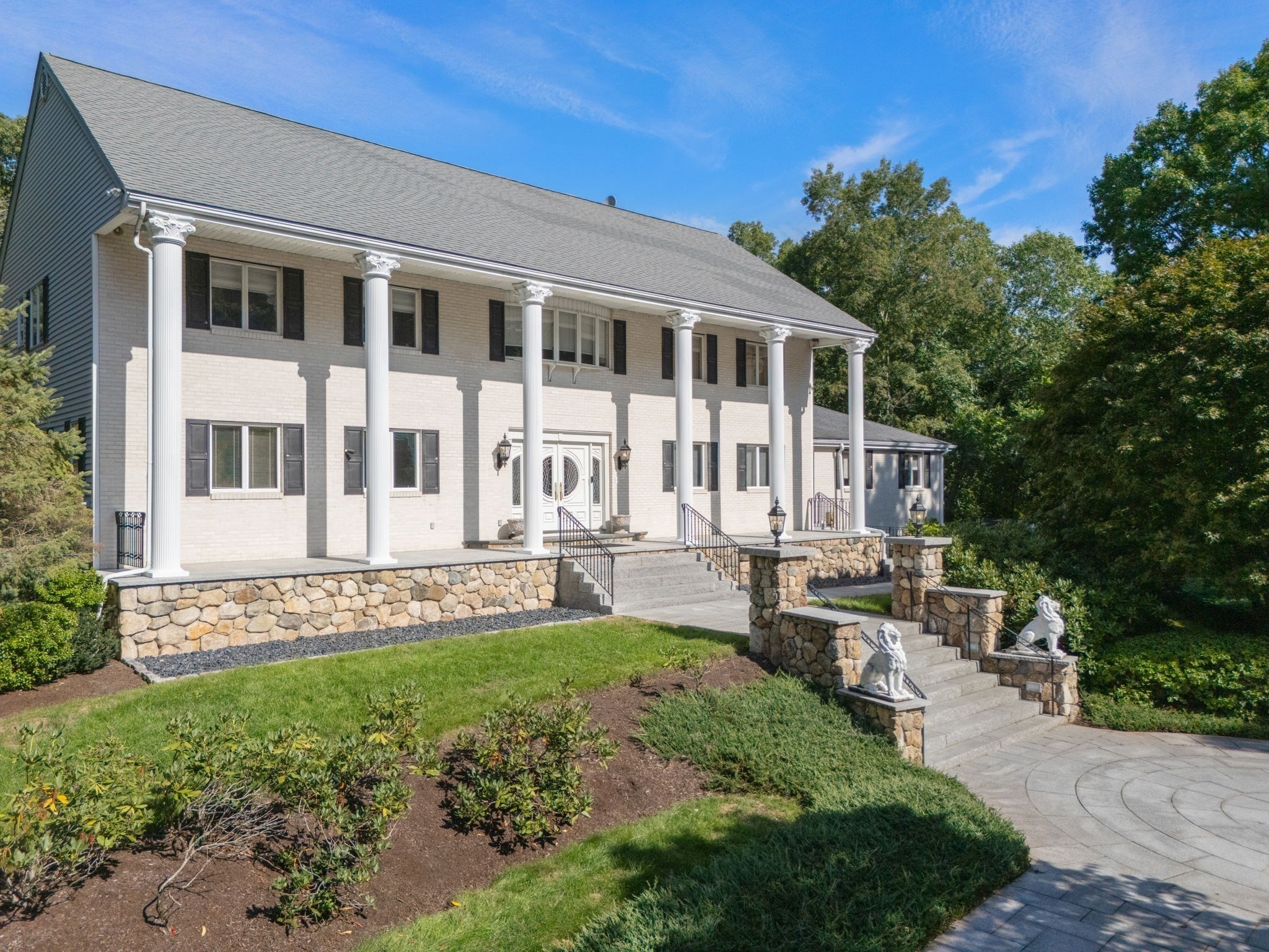 Casa Unifamiliar de 5 quartos em 14 Grand Hill Dr, Dover