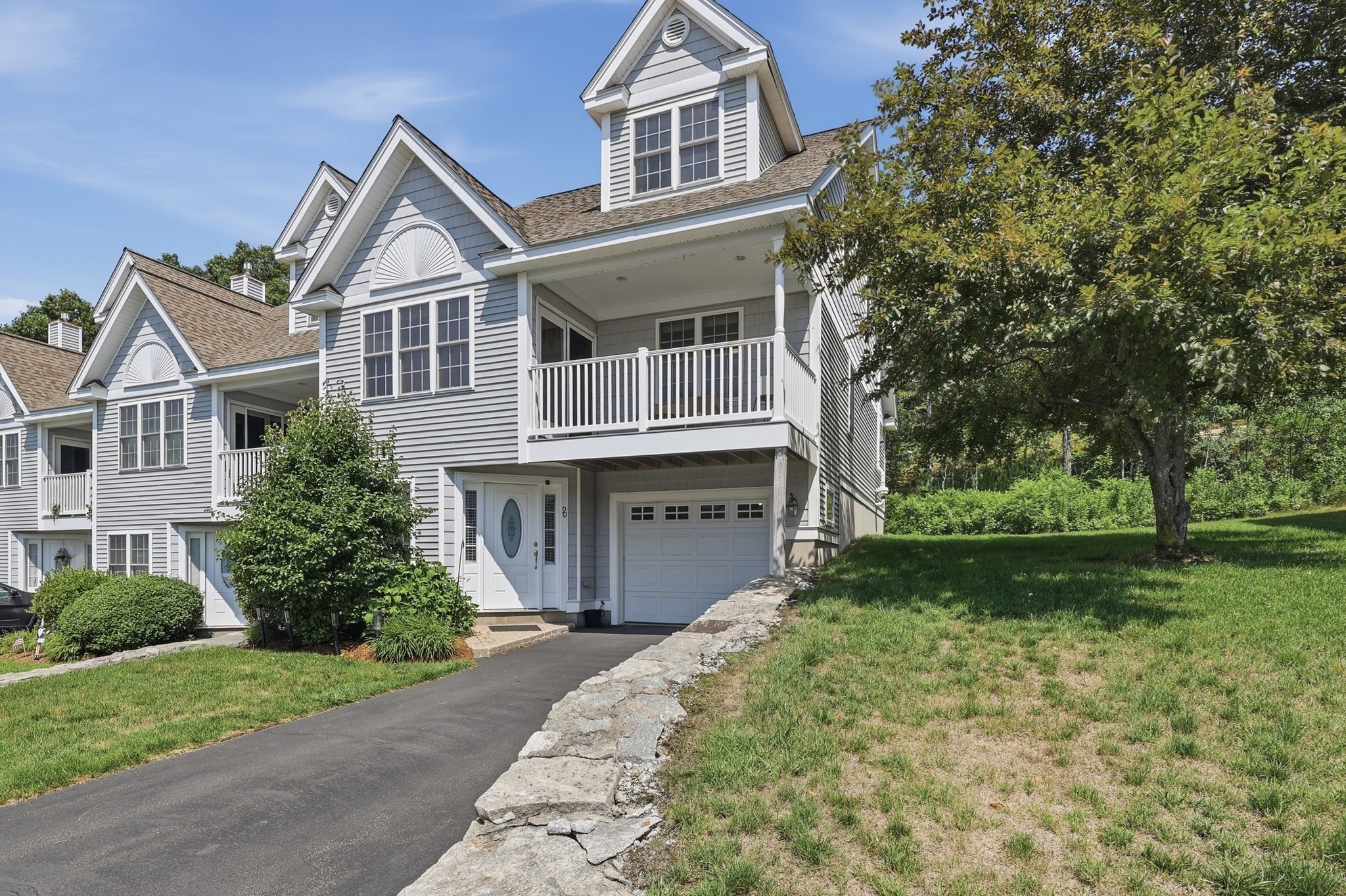 3-bed Condo at 90 Carrington Ln # 90, Uxbridge