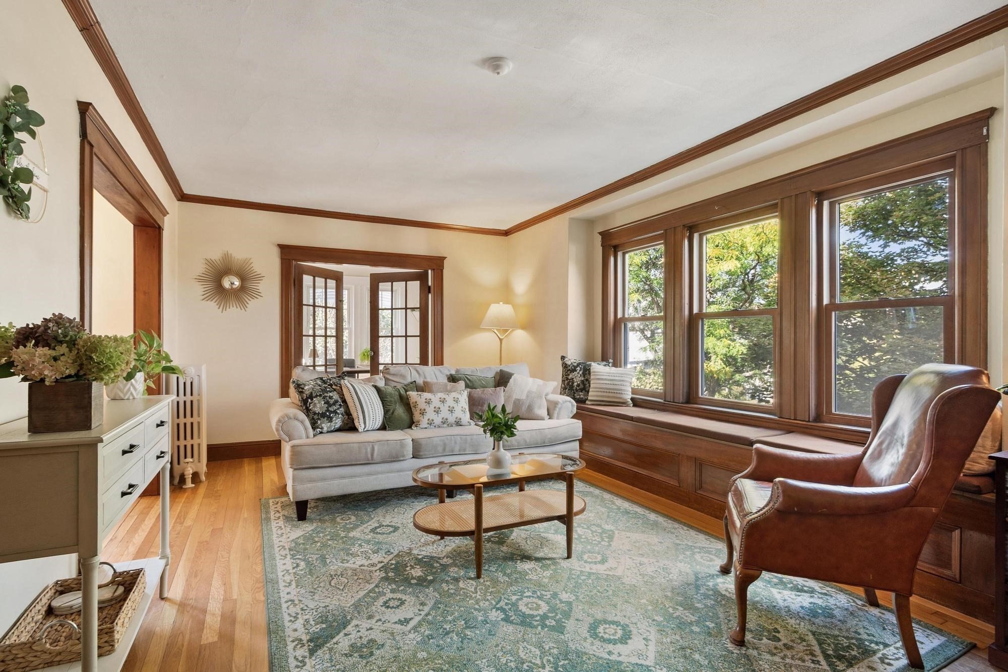 2-bed Condo at 22 Moulton Rd # 1, Arlington