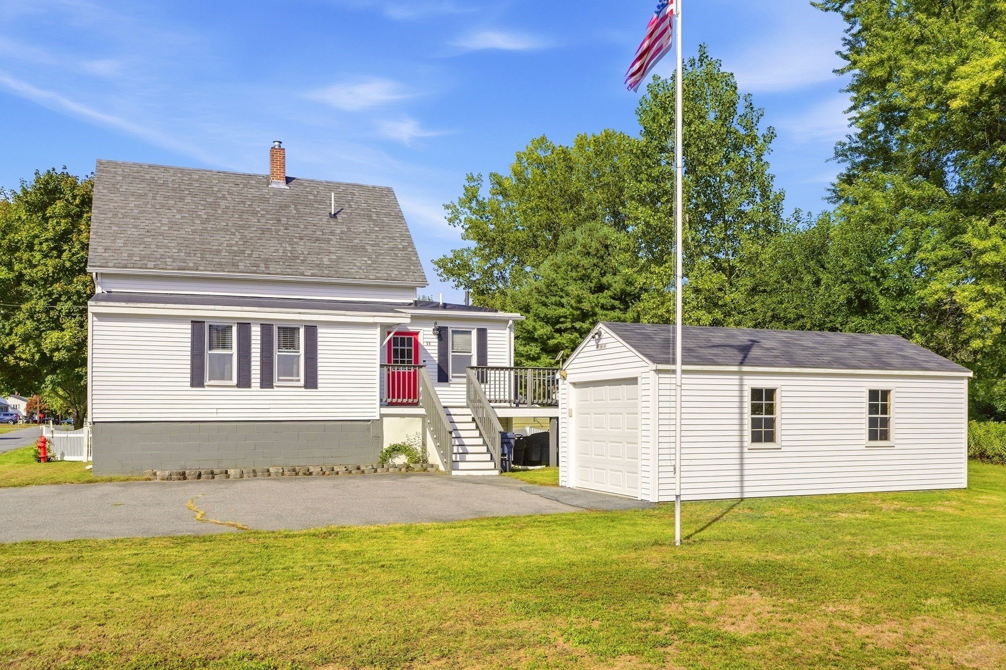 3-bed Single Family at 11 Russell St, Methuen