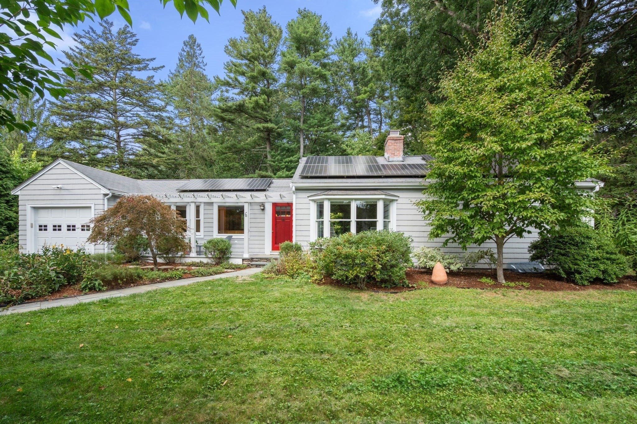 3-bed Single Family at 6 Hayward Road, Wayland