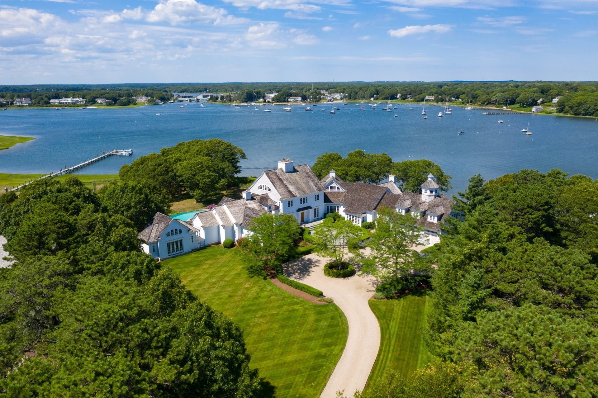 5-bed Single Family at 204 Garrison Lane, Barnstable
