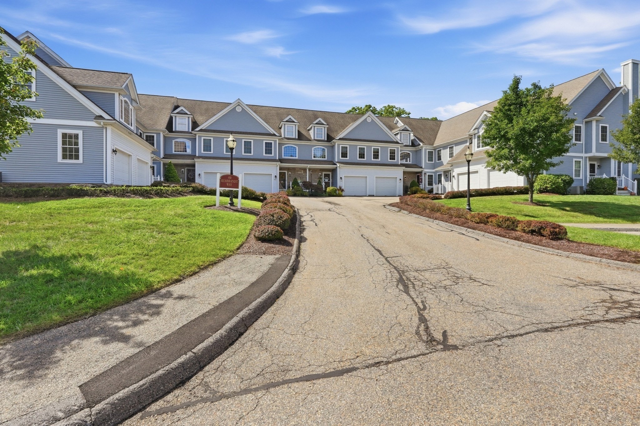 Condominio de 2 habitaciones en 410 Rembrandt Way # 410, Abington
