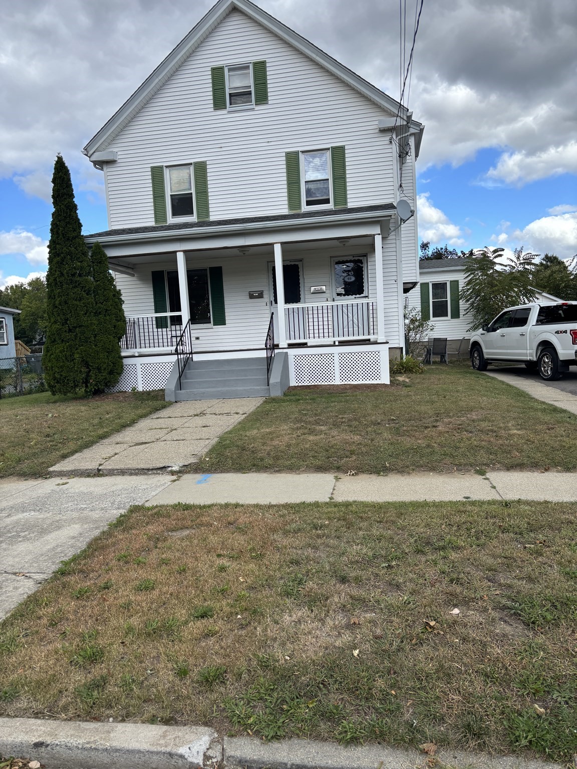4-bed Multi-Family at 58 Lawrence St, Framingham