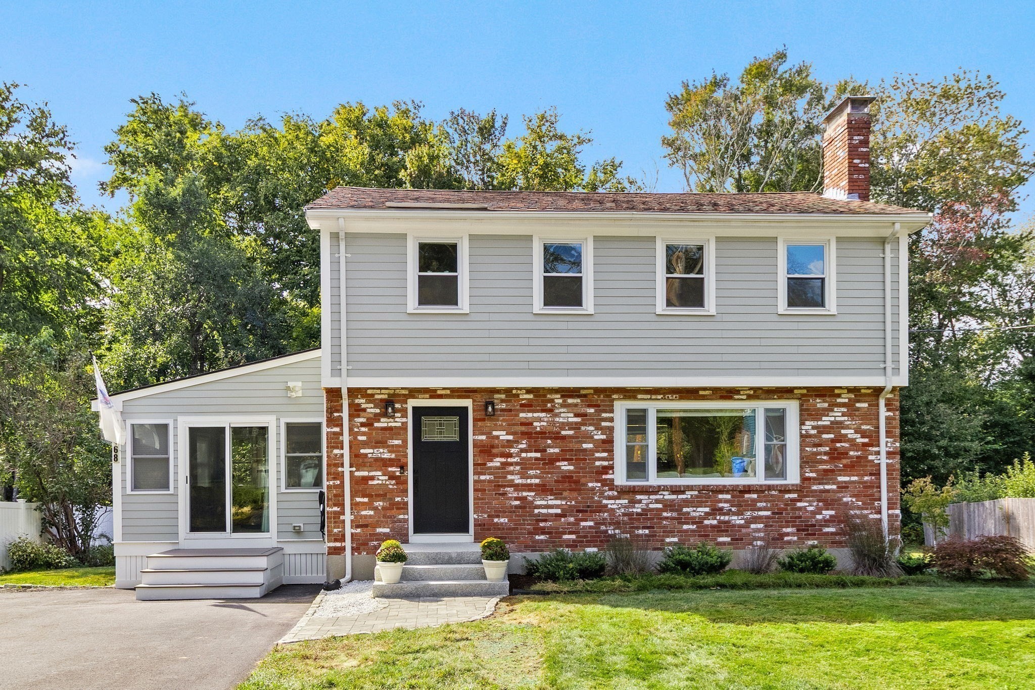 4-bed Single Family at 468 Underwood St, Holliston