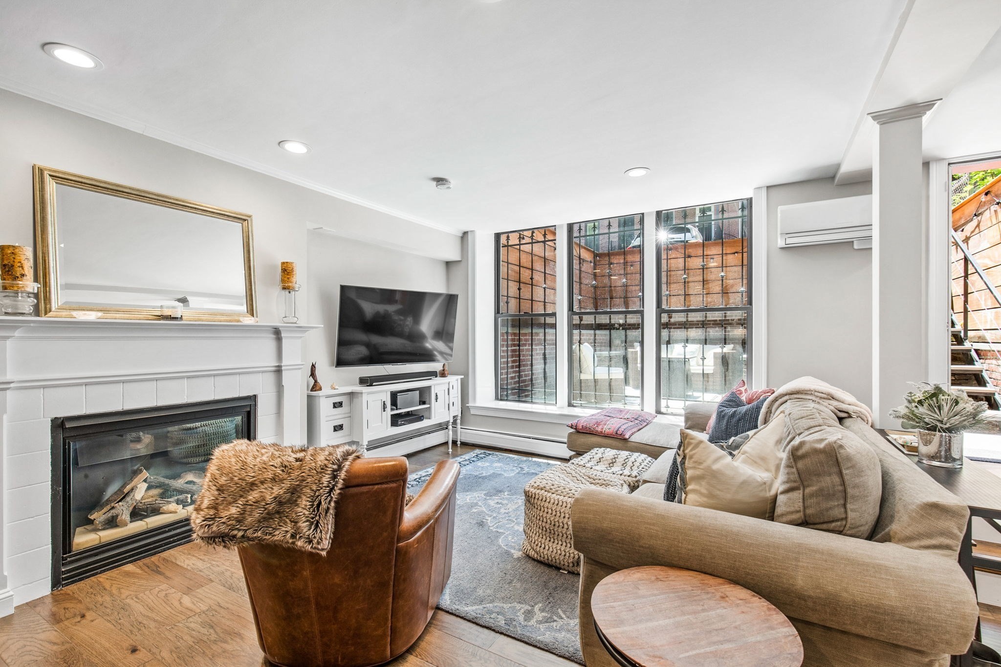2-bed Condo at 208 W Springfield St. # 1, Boston