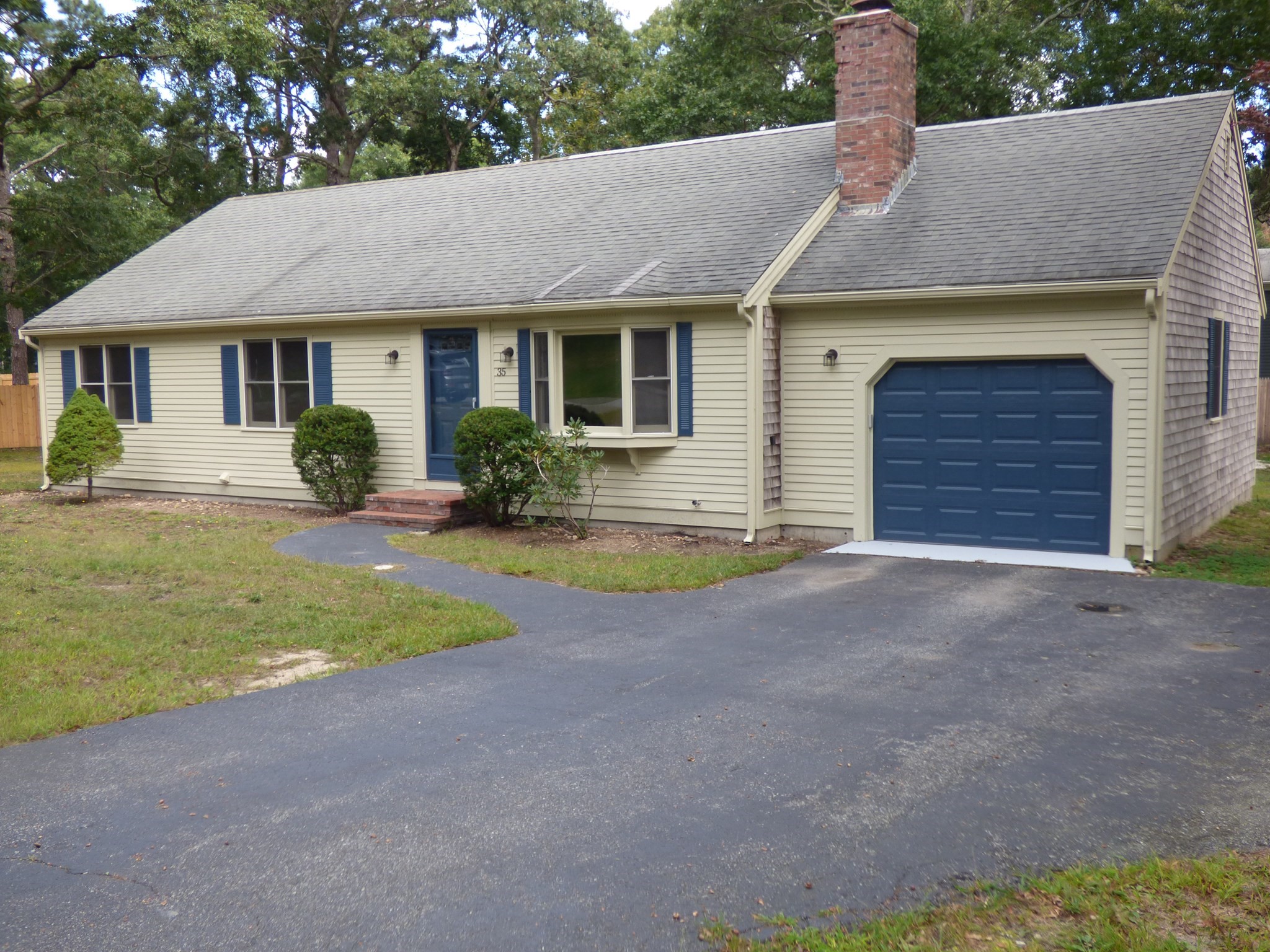 3-bed Single Family at 35 Pequot Road, Mashpee