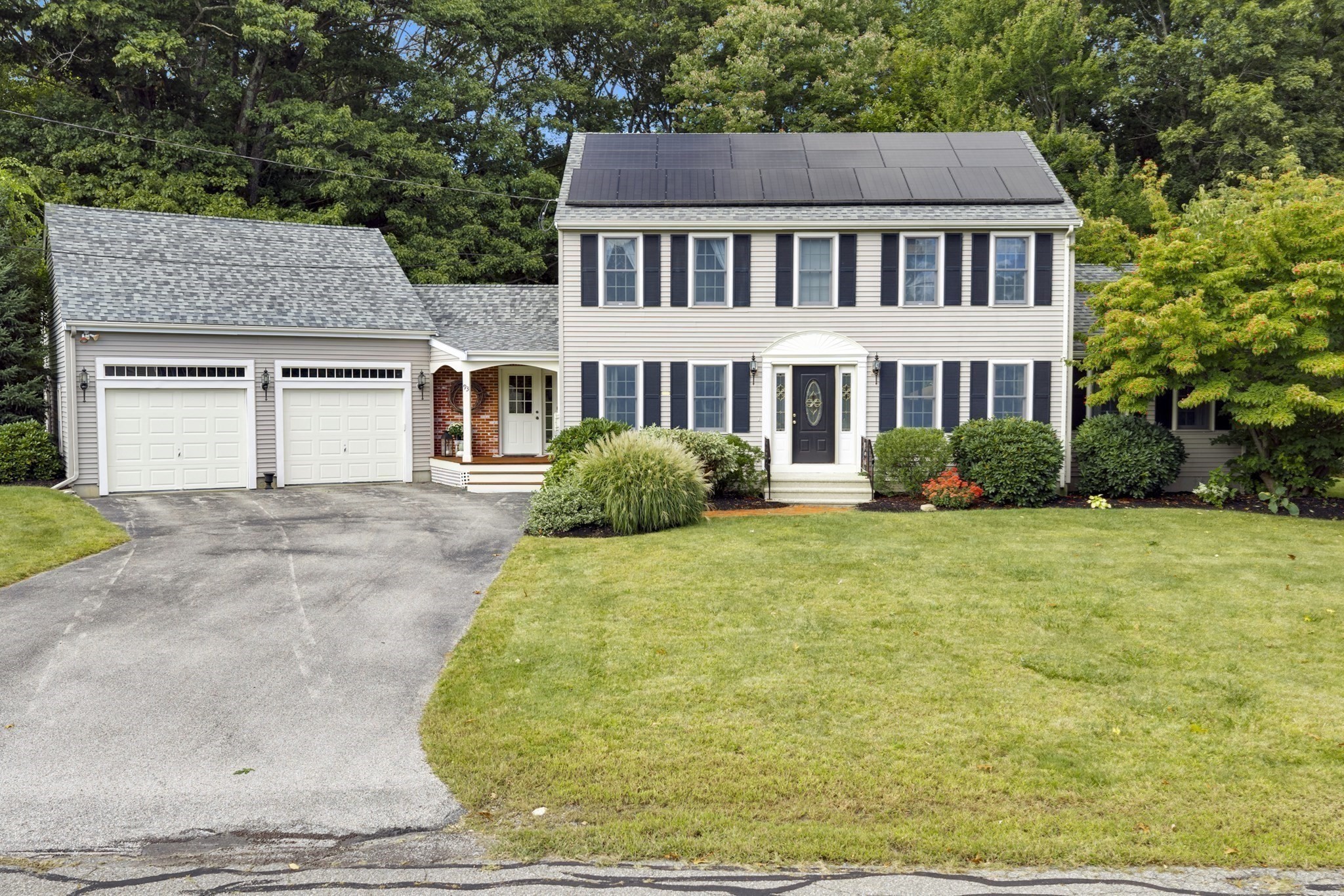 Casa Unifamiliar de 3 quartos em 93 Mcclellan Rd, Sutton